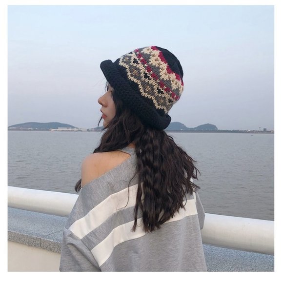 Chunky vintage crochet knitted bucket hat - Picture 3 of 4